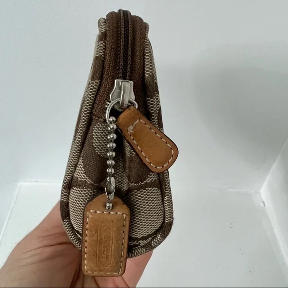 Coach coin purse small cosmetic case - Picture 3 of 11